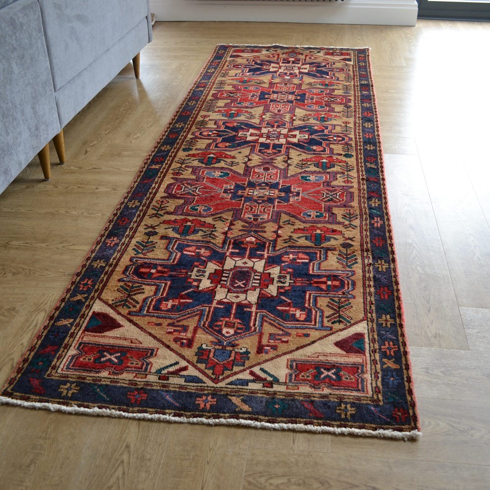 Meshkin 16502 Traditional Hand Knotted Wool Runner Rug in Red